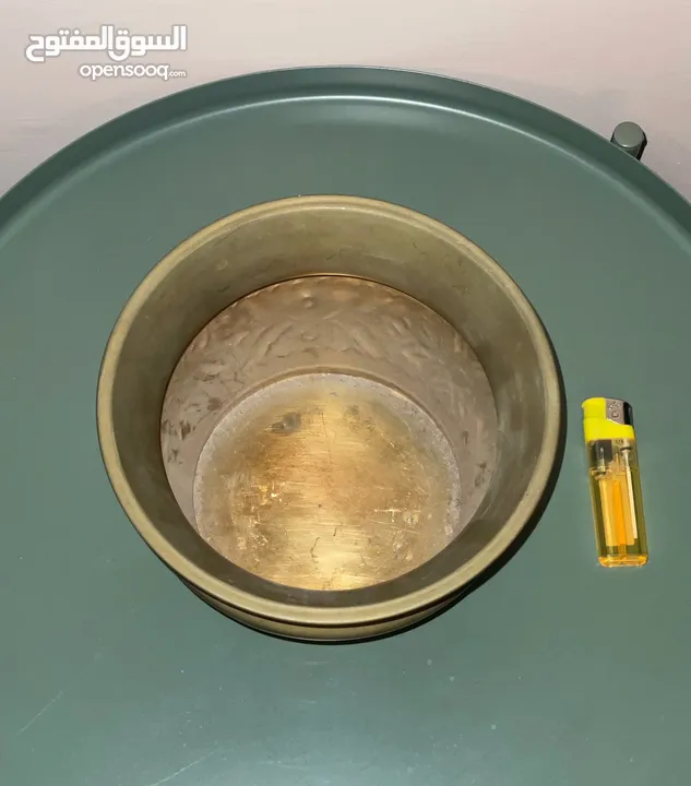 نحاس قديم من الستينات (نوادر). التفاصيل في الوصف.