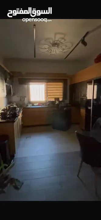 شقه مشطبه للبيع