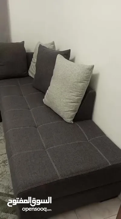 طقم كورنر  للبيع بحاله جيده جدا مع ركلينر ودبدوب كبير