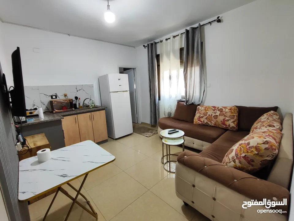 شقة مفروووشة بموقع مميز للايجار في الماصيون قرب فندق الكرمل 2300 شيقل