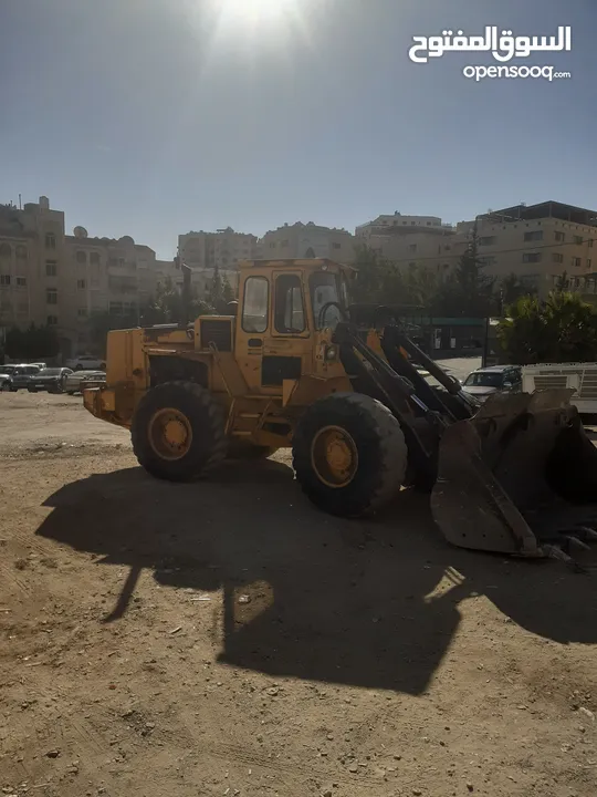حفارةكوماتسوللبيع جرافه فولفو L90 للبيع
