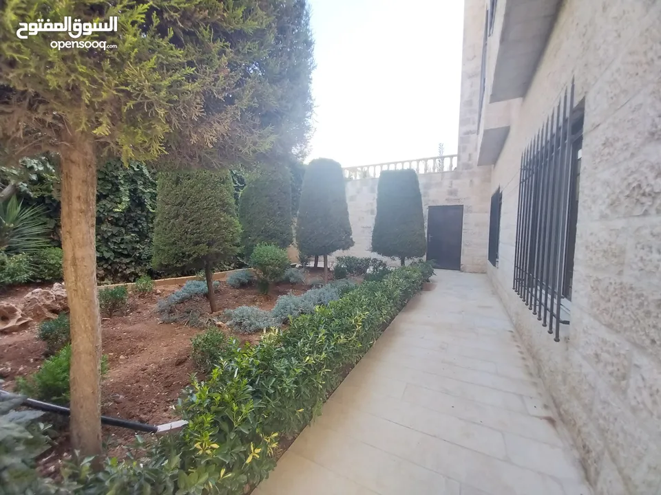 شقة للايجار في دير غبار  ( Property 34108 ) سنوي فقط