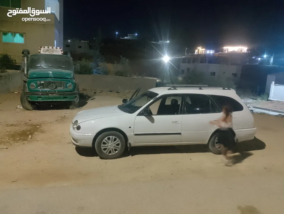 تيوتا كرولا فحص قطع بلادها مواصفات خليجية للبيع كاش فقط السيارة وكالة