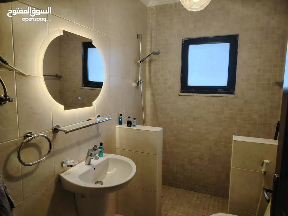شقة مفروشة فاخرة للايجار الجبيهة
