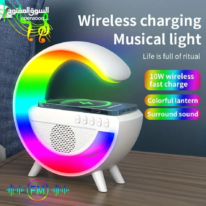 سماعة LED لاسلكية مع شاحن مدمج   استمتع بجودة صوت رائعة وإضاءة LED ملونة تضفي لمسة عصرية