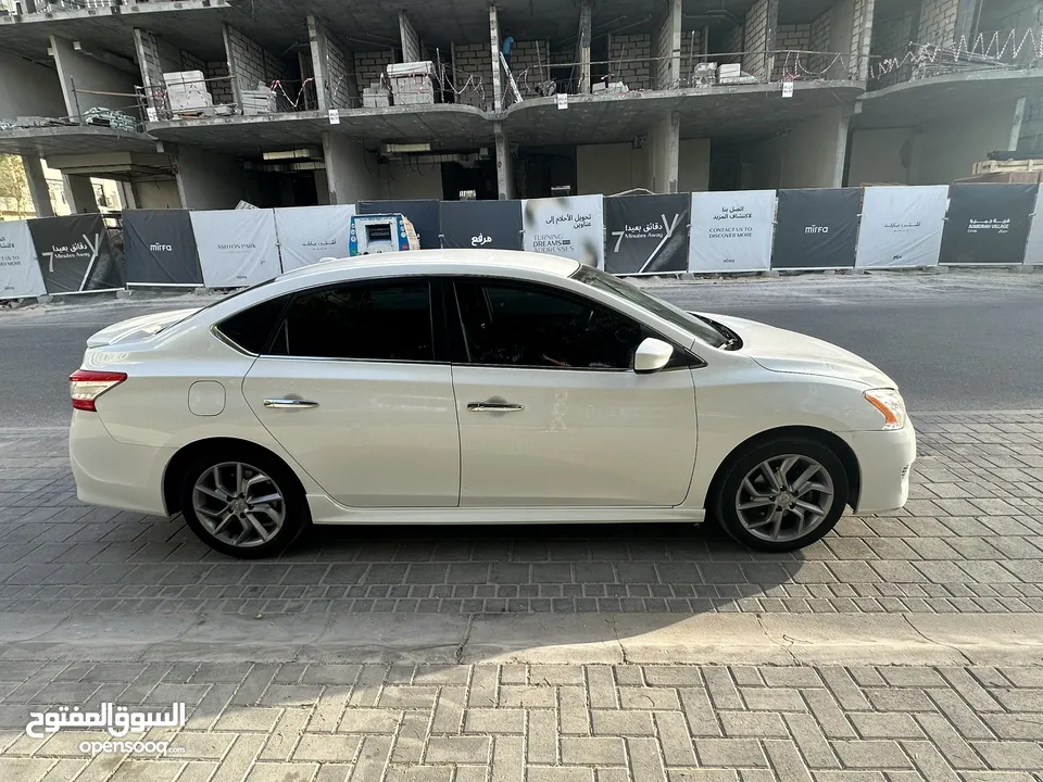 Nissan Sentra SR, 2013