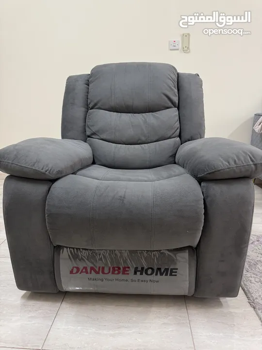 Recliner and sofa  barely used  In great quality