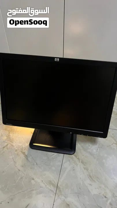 Desktop PC with Monitor for Sal