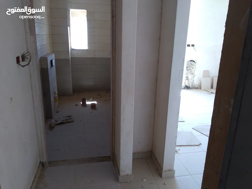 شقه سكنيه للبيع في حي الطيره