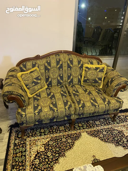 طقم كنب زان 7 مقاعد + طاول وسط زان