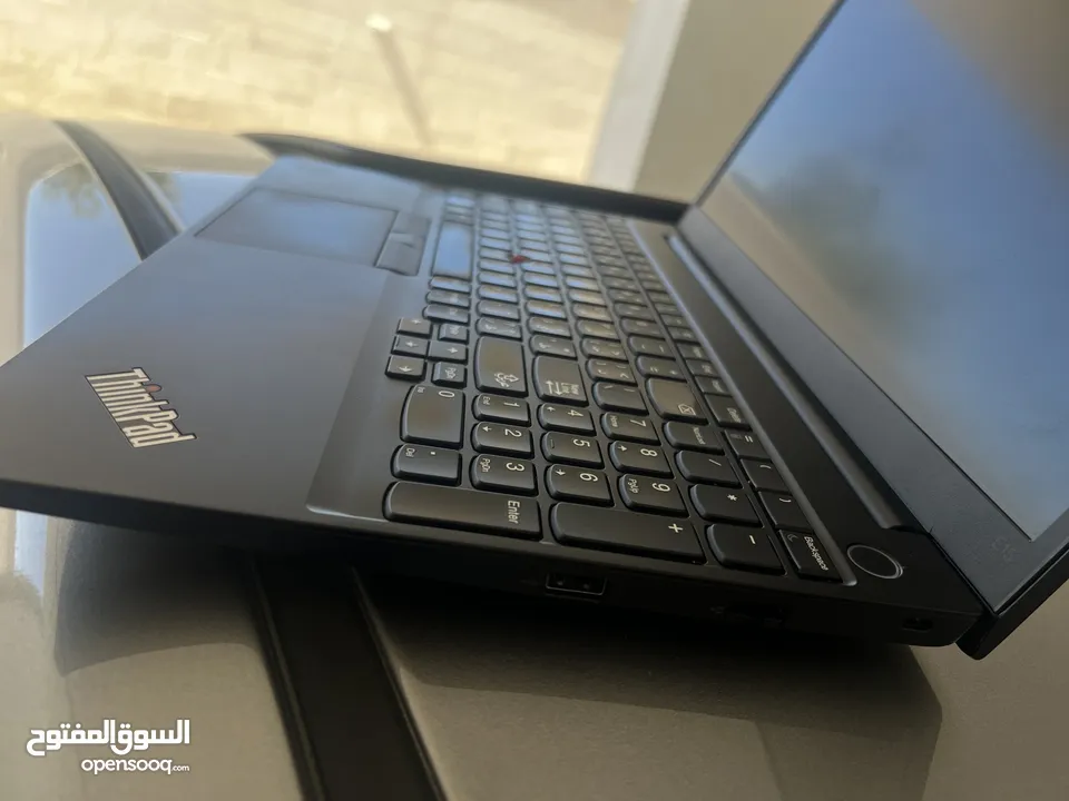 Thinkpad i5 32G Ram SSD500