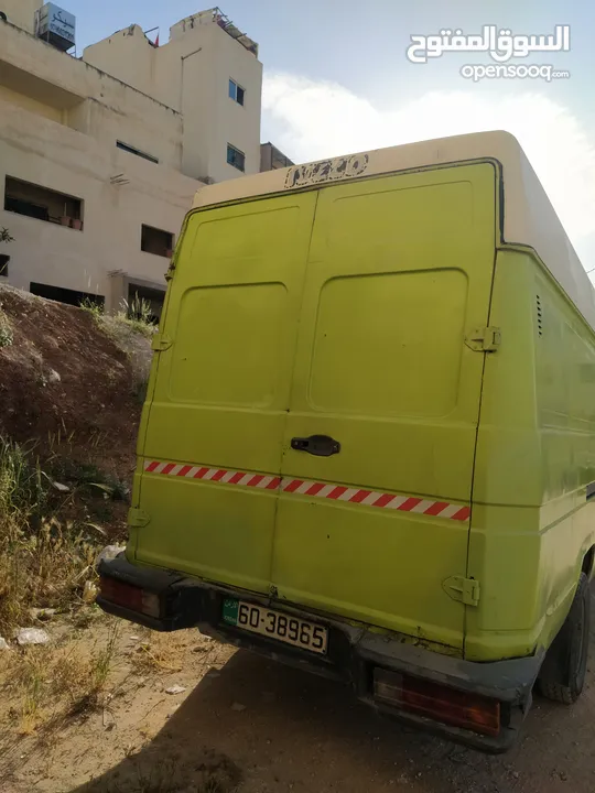 باص 97 فان نقل عمومي للبيع
