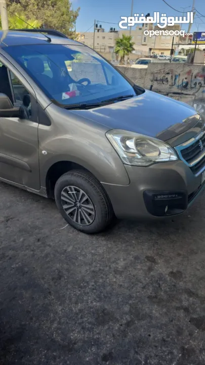 بيجو بارتنر 2019