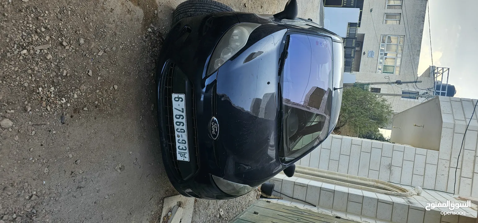 فورد فيستا للبيع