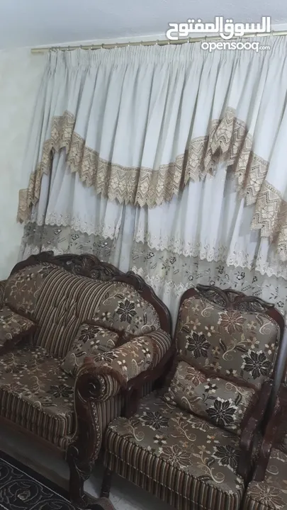 كنب للبيع بسعر مغري