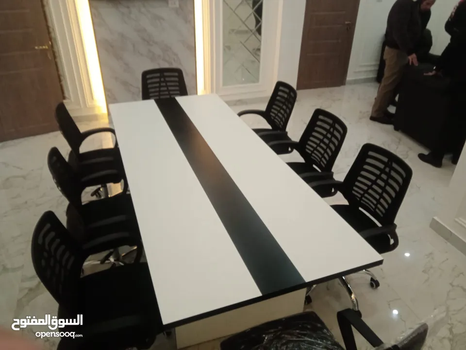 ‏ طاولة اجتماعات مقاس مترين شامل التوصيل