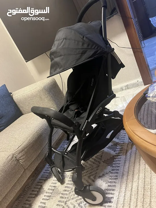 عرباية baby yoya  تصلح للطياره