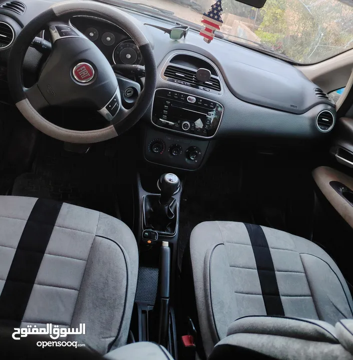 فيات بونتو 2012