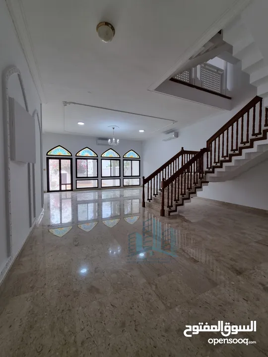 Renovated Sea-View 4+1 BR Villa located in Shatti Al Qurum