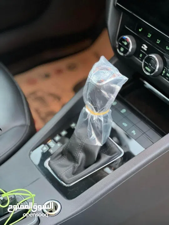 سكودا اكتافيا ستيشن ترخيص 2020