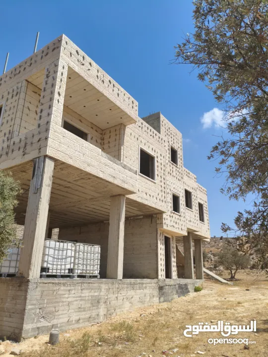 الارض والبيت المستقل للبيع زباين الكاش سعر حرق الارض والبيت المستقل للبيع في دورا  سعرحرق