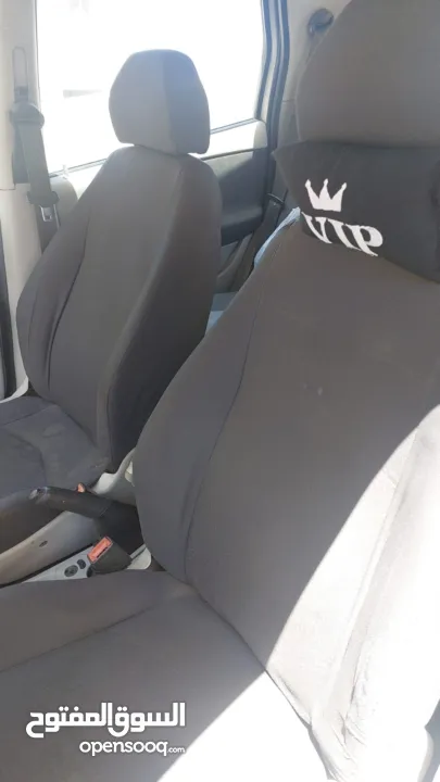 فيات بونتو 2005