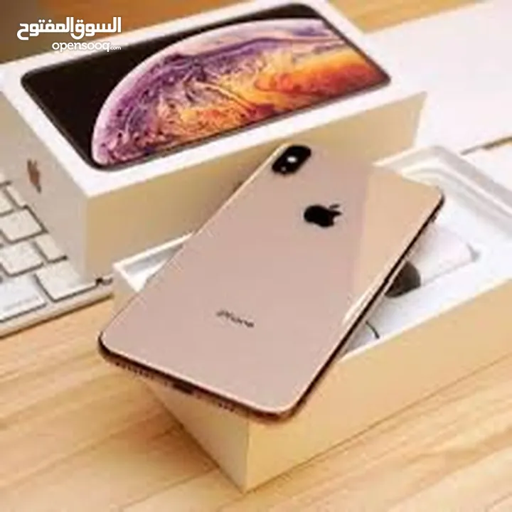 ايفون Xs max ذاكره 512 مبدل فقط بطاريه السعر 385