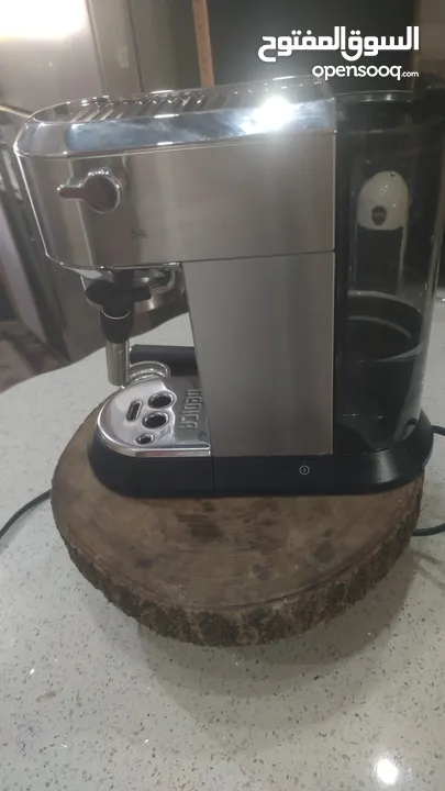 ماكينة قهوة اسبرسو  delonghi dedica ec685