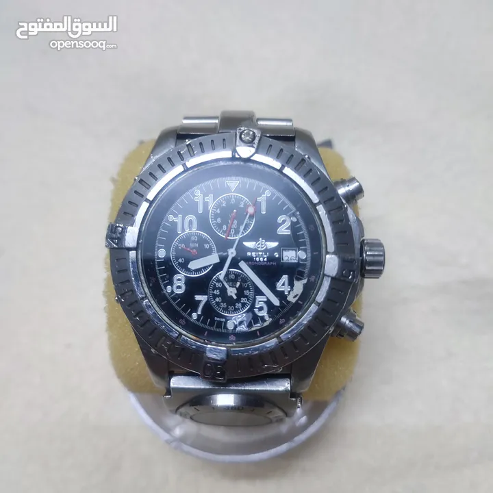 ساعة بريتلنج مع UTC