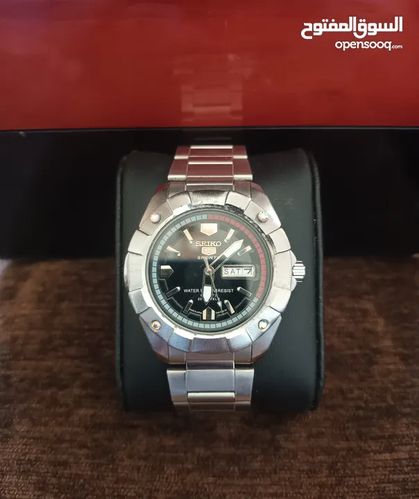 ساعة يابانية نوع SEIKO 5 SPORTS