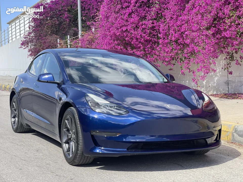 تيسلا 3 لونج رينج Long Range تقطع 550كيلو //2023// عداد 3الاف شبه زيرو بسعرررررر مغرررري Model 3