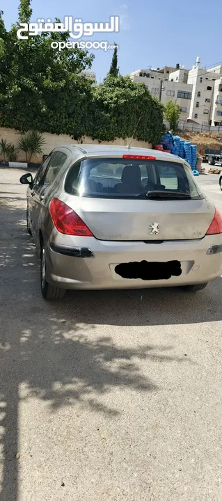 بيجو 308 موديل 2011 دهان كامل ..ماتور و جير و بودي و صالون في حالة ممتازة