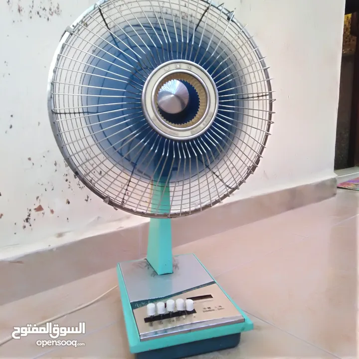 تحف منوعة وانتيكا