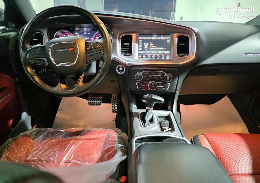 2022 dodge Charger GT V6