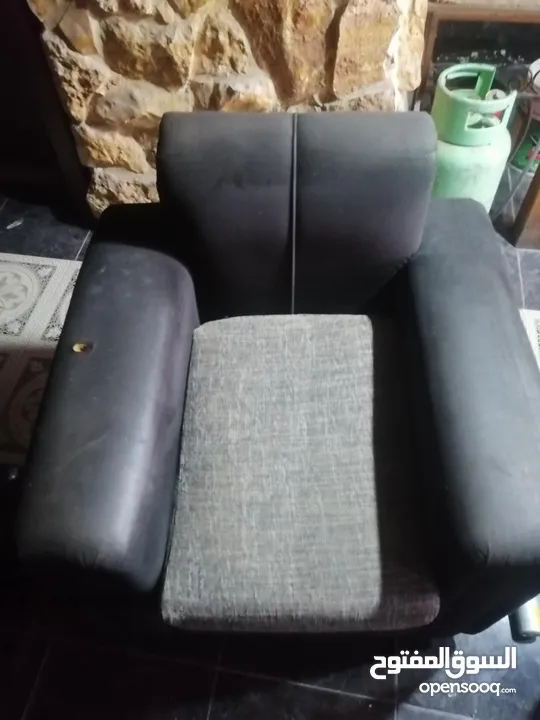 كنب للبيع مستعمل