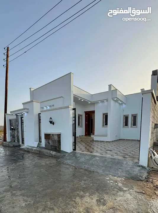 مشطب جاهز بالمفتاح حي سكني وشارع قطران