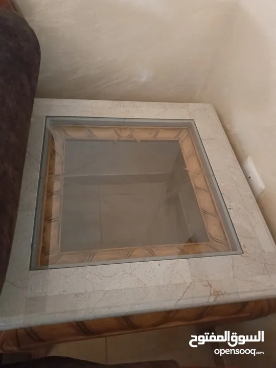 طقم  طاولات وسط وكونسول 4قطع وبيرو  ماربل للبيع