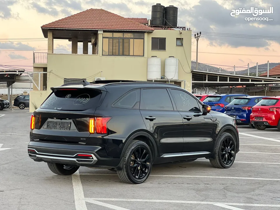 كايا سورينتو 2022/فل الفل  فتحة سقف بانوراما  2x4 ///240Hp بنزين + كهرباء  ( Haybrid) 1600cc
