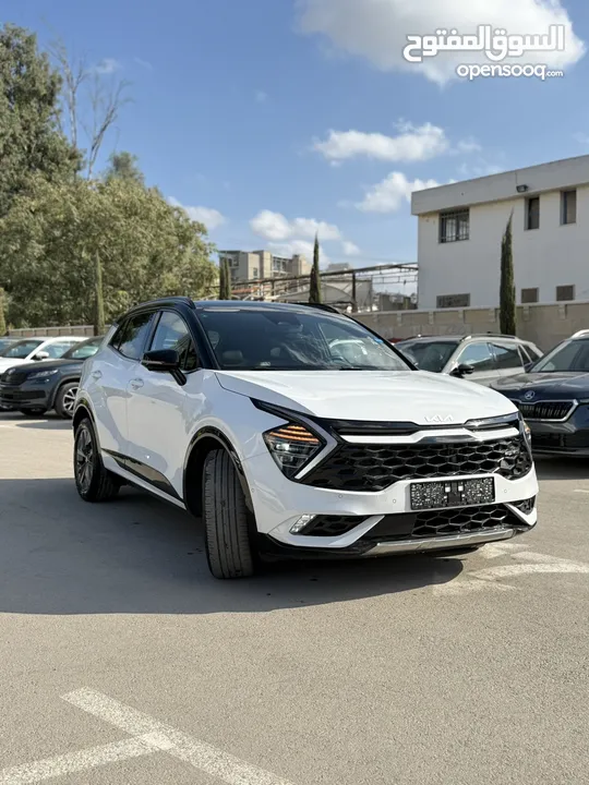 كيا سبورتاج GT Line ترخيص 2022 محرك 1600 هايبرد  جير أوتوماتيك 240 حصان