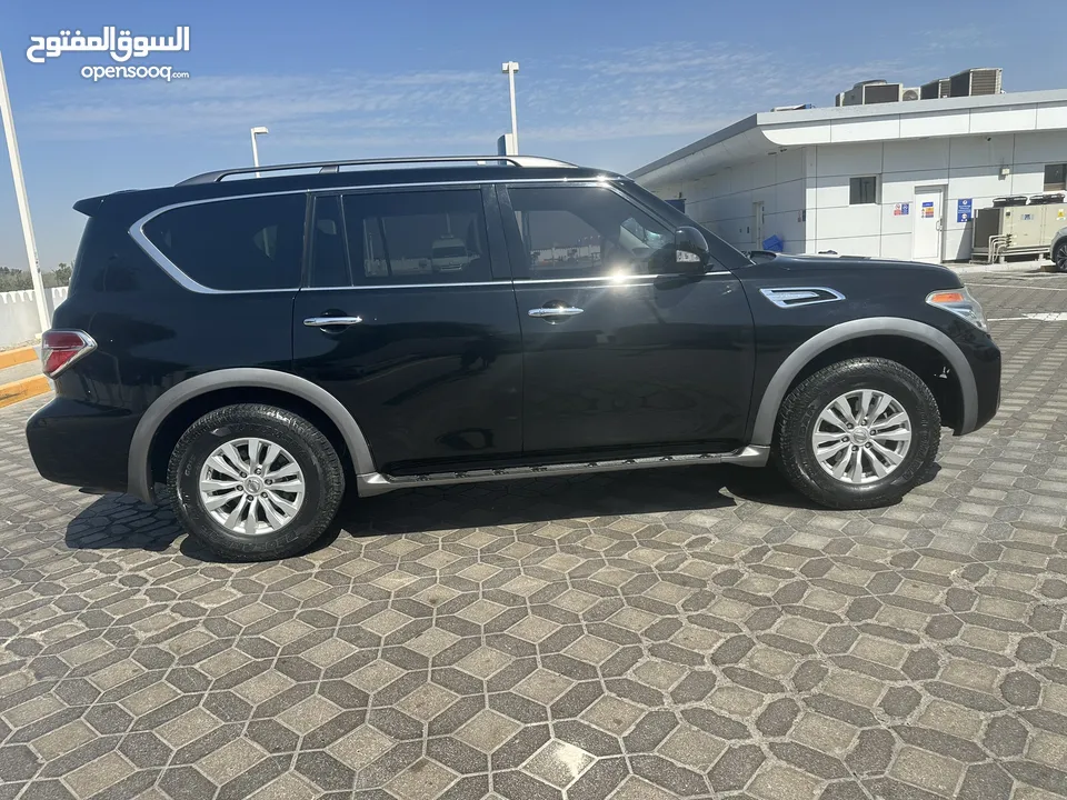 Nissan Armada 2017