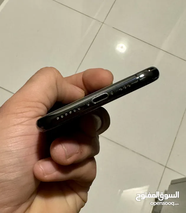 iPhone XS 64 GB Black 10/10 Condition