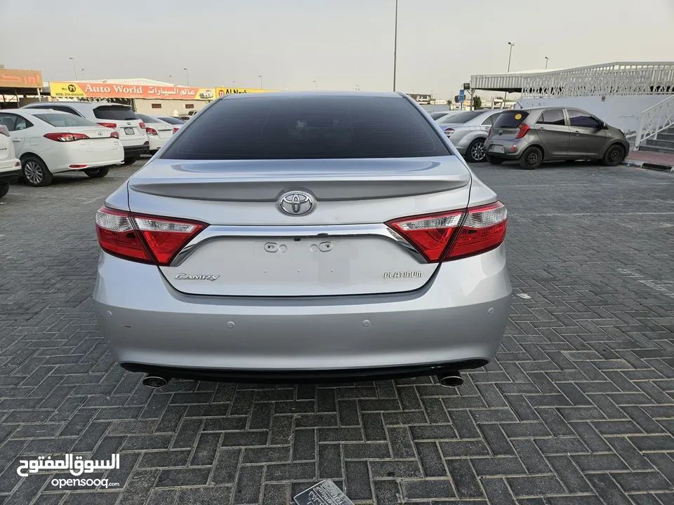Toyota camry model 2017 gcc good condition very nice car everything perfect