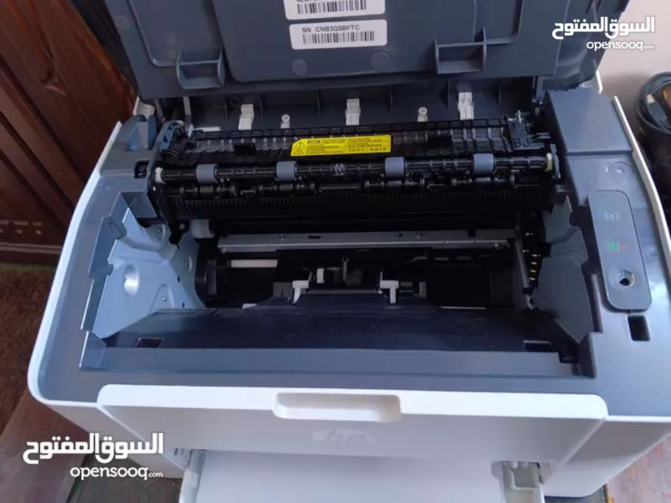 طابعة HP107W ليزر للبيع المستعجل