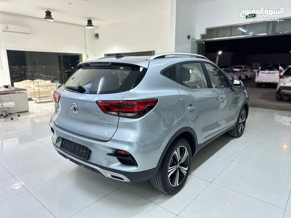 ام جي MG ZS 2022 وكالة عمان بحالة ممتازة  تحت ضمان