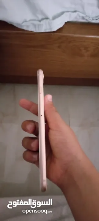 ايفون 8 بلس