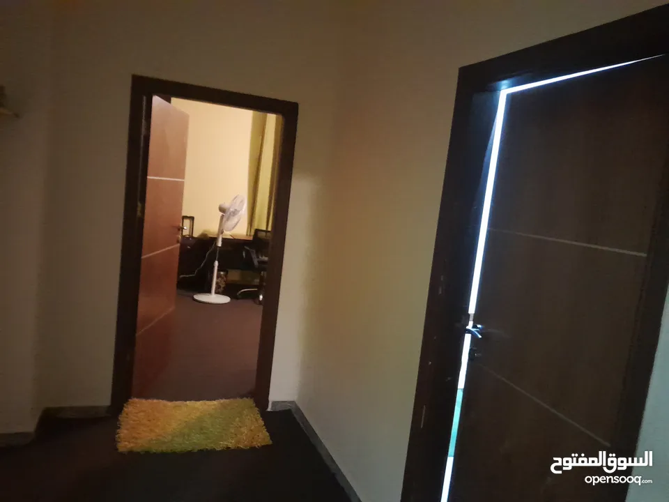 بيت مستقل للبيع