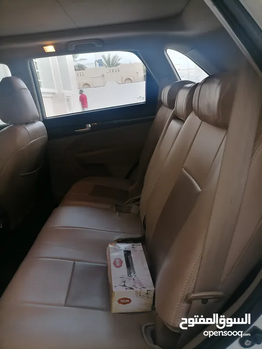 Kia serento ex 2013 full option in very perfect condition Oman wakala car well maintained family use