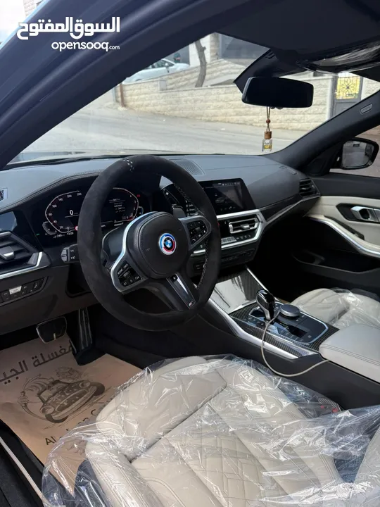 BMW 330e ///M