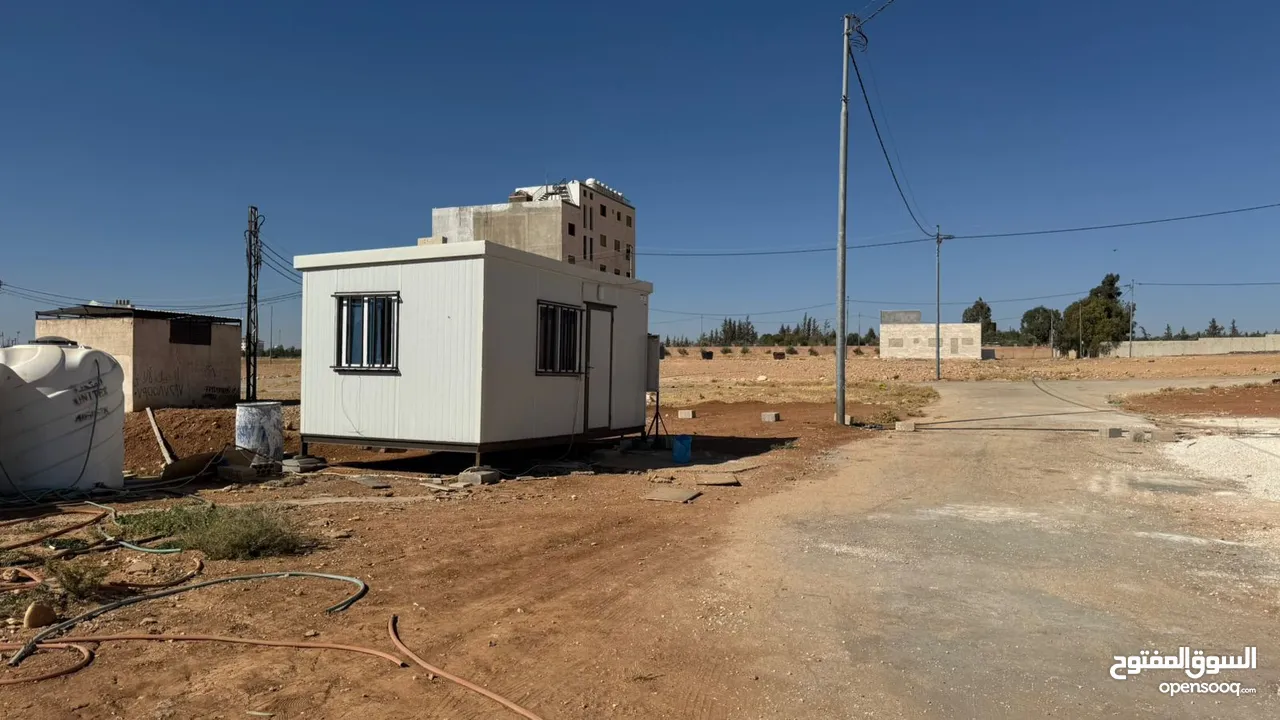 كرفان للبيع بحالة الوكالة مع حمام ومطبخ استخدام مره واحده