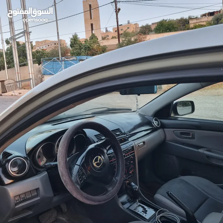 مازدا زووم 3  للبيع